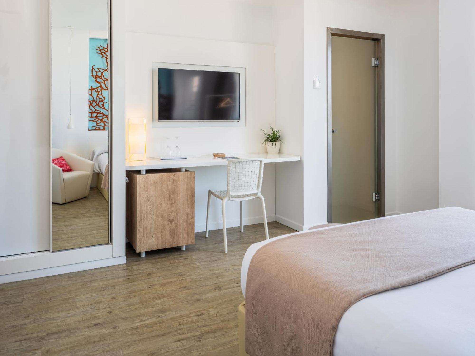 The Sea Hotel By Grupotel - Adults Only كان بيكافورت المظهر الخارجي الصورة